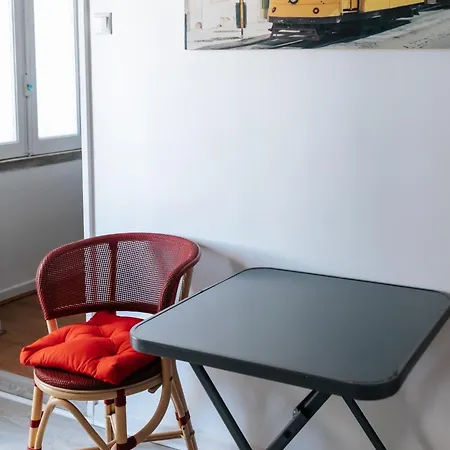 Aquilla Family 207 Homestay Lisbon