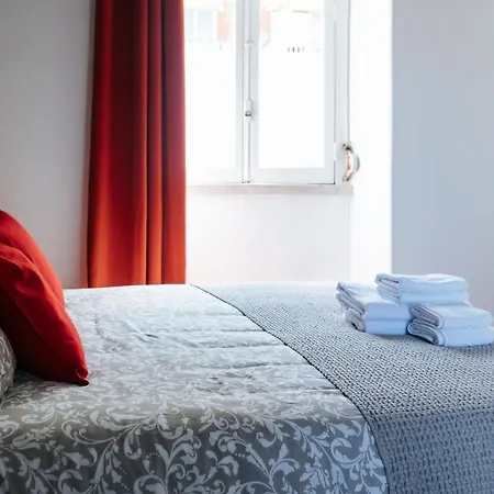 Séjour chez l'habitant Aquilla Family 207 *