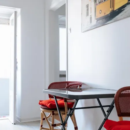 Séjour chez l'habitant Aquilla Family 207 *